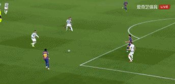 1773865079044021147.gif 萨联72.gif